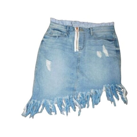 Wlliam Rast Size 29 Distressed Denim  A Syn Jean Skirt - Picture 1 of 3